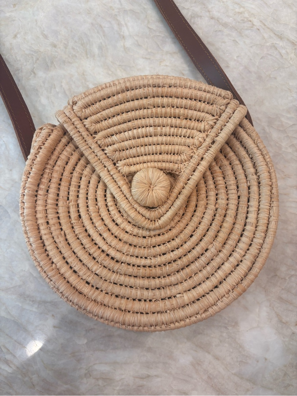 Natural Round Woven Crossbody Bag - Beige Straw